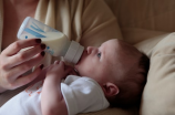 如何选择婴儿奶粉(如何选择适合婴儿的奶粉)